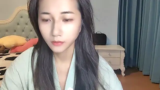 Qianqian-666 online show from June 24, 2026, 8:57 am