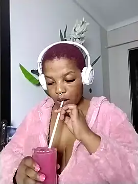 SweetestBootyXxX online show from July 17, 2026, 6:24 pm