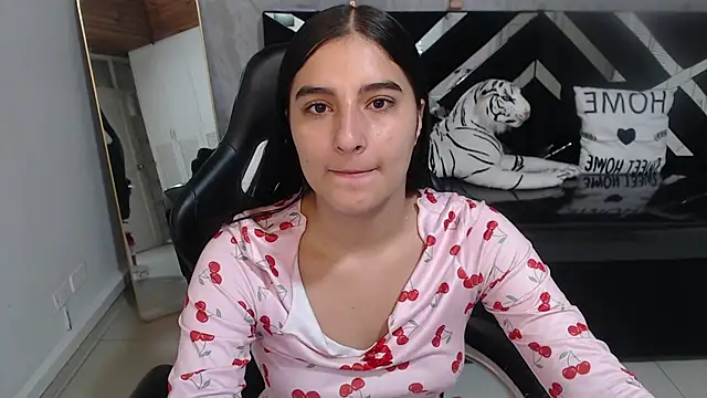 nyx kitty a online show from July 10, 2026, 1:36 pm