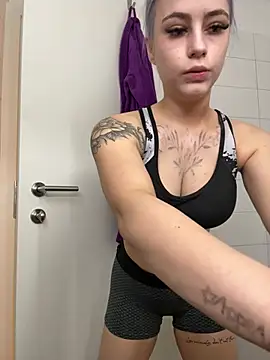 Snapshot of anjacarina chatting on June 20, 2026, 7:49 pm anjacarina online show from June 20, 2026, 7:49 pm