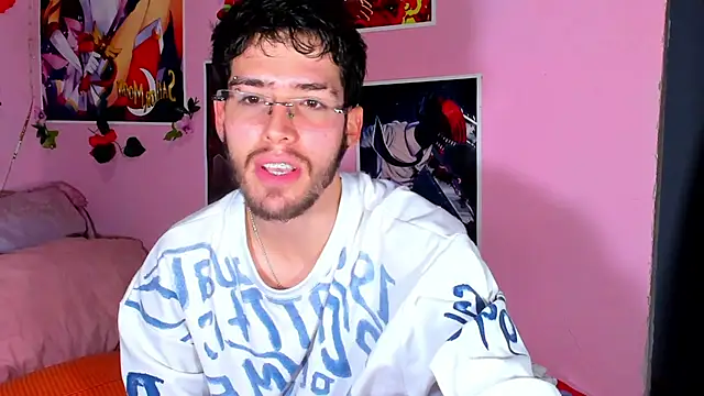 Snapshot of Leo_Saint_ chatting on July 24, 2026, 11:58 pm Leo Saint online show from July 24, 2026, 11:58 pm