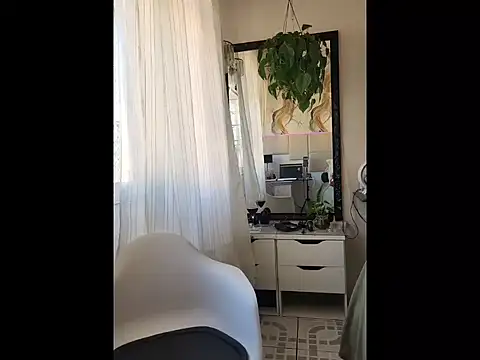Snapshot of EnricoNetto chatting on July 28, 2026, 7:39 pm EnricoNetto online show from July 28, 2026, 7:39 pm