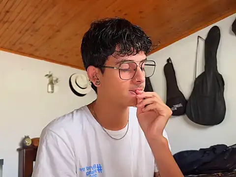 ibrat andy1 online show from July 24, 2026, 3:21 pm