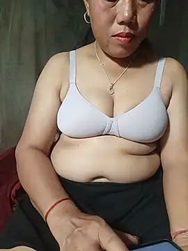 Snapshot of Lotus_09 chatting on July 15, 2026, 2:44 pm Lotus 09 online show from July 15, 2026, 2:44 pm