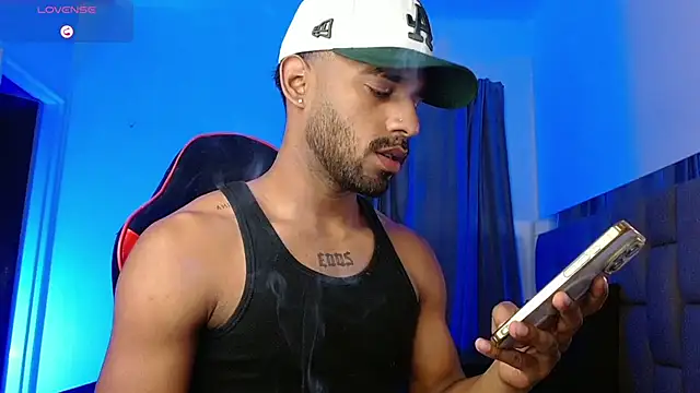 Snapshot of Damiano_walker chatting on July 17, 2026, 3:35 am Damiano walker online show from July 17, 2026, 3:35 am