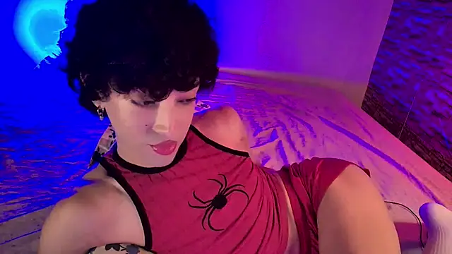 Snapshot of xFemboyToy chatting on July 11, 2026, 4:04 am xFemboyToy online show from July 11, 2026, 4:04 am