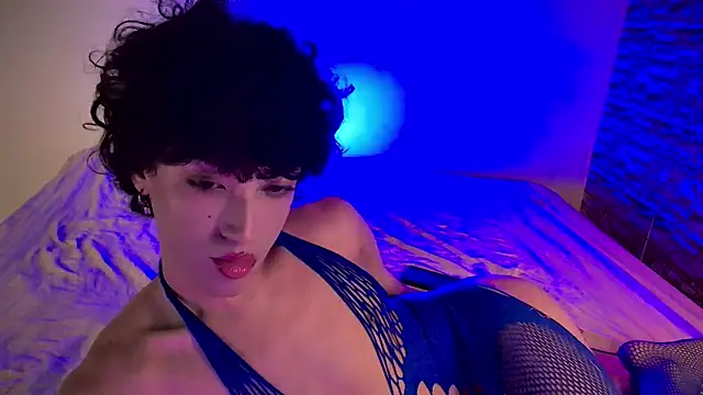 Snapshot of xFemboyToy chatting on July 22, 2026, 11:40 pm xFemboyToy online show from July 22, 2026, 11:40 pm