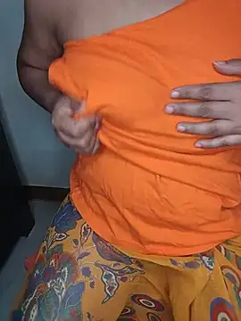 Tannu hotyy online show from June 27, 2026, 12:22 pm