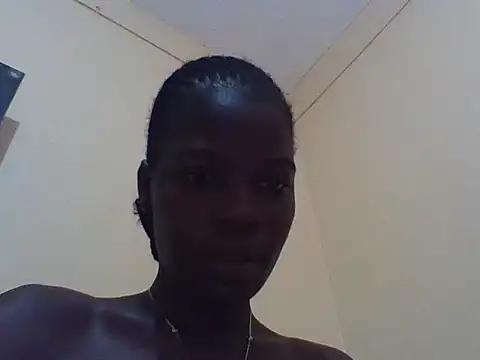 Snapshot of Prettyy-J chatting on June 18, 2026, 10:19 am Prettyy-J online show from June 18, 2026, 10:19 am