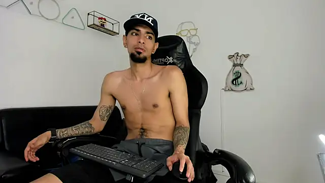 Jax Nova online show from June 24, 2026, 8:08 pm