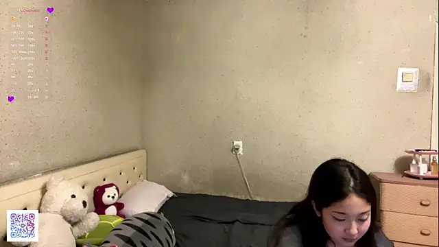 Snapshot of BarbaraObrien chatting on July 25, 2026, 10:40 pm BarbaraObrien online show from July 25, 2026, 10:40 pm