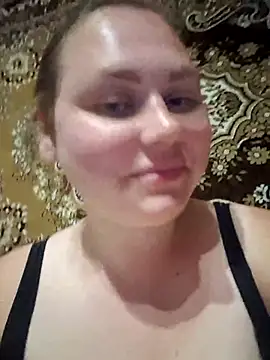 Sunshine-Lina online show from July 28, 2026, 7:39 pm