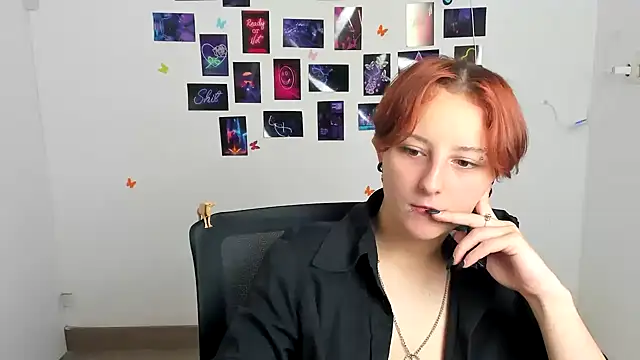Dilara Kiss  online show from June 28, 2026, 11:16 am