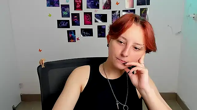 Dilara Kiss  online show from June 30, 2026, 5:19 am