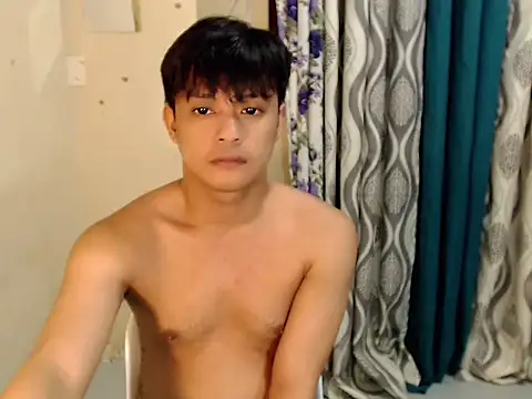Snapshot of kingdomcum96 chatting on June 22, 2026, 10:40 pm kingdomcum96 online show from June 22, 2026, 10:40 pm