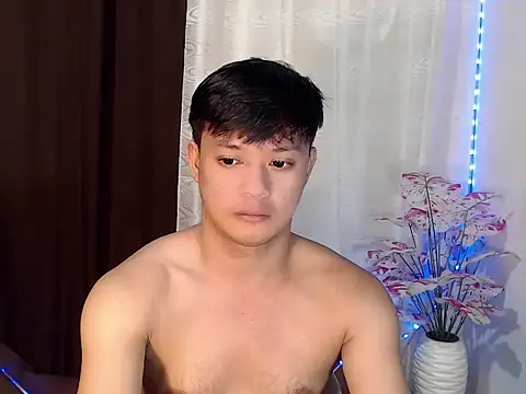Snapshot of kingdomcum96 chatting on July 13, 2026, 9:50 pm kingdomcum96 online show from July 13, 2026, 9:50 pm