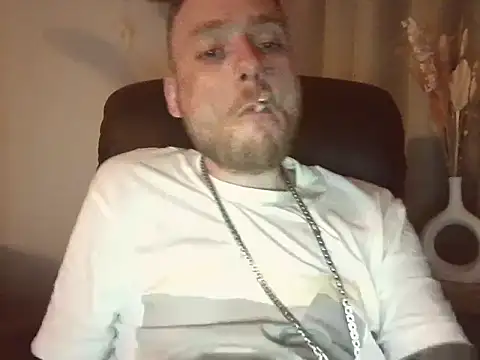 Snapshot of jeffreyNLD chatting on July 29, 2026, 11:14 pm jeffreyNLD online show from July 29, 2026, 11:14 pm