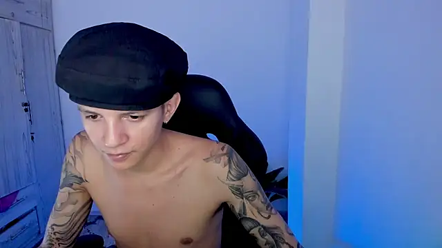 Snapshot of tylerrnova chatting on July 11, 2026, 3:20 am tylerrnova online show from July 11, 2026, 3:20 am