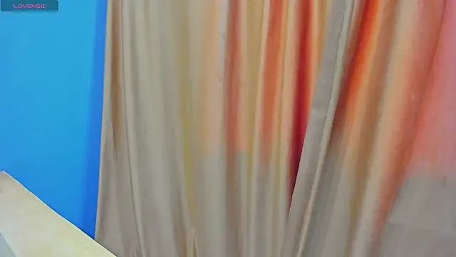 Snapshot of Nika-Smith chatting on July 30, 2026, 9:30 am Nika-Smith online show from July 30, 2026, 9:30 am