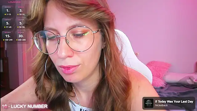 Snapshot of ms_allison__ chatting on July 28, 2026, 2:13 pm ms allison online show from July 28, 2026, 2:13 pm
