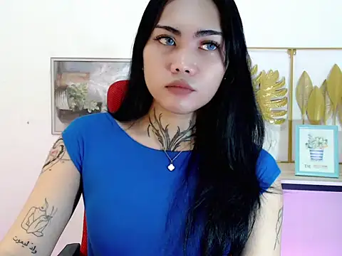 Snapshot of francine_xx chatting on August 9, 2026, 8:52 am francine xx online show from August 9, 2026, 8:52 am