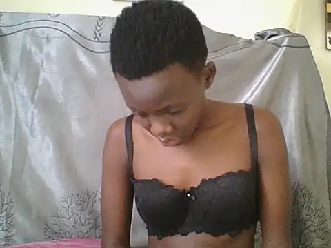 Snapshot of Tish_Leylah chatting on July 12, 2026, 9:11 am Tish Leylah online show from July 12, 2026, 9:11 am