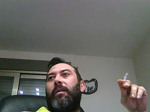Snapshot of SirFrankonde chatting on June 29, 2026, 6:41 pm SirFrankonde online show from June 29, 2026, 6:41 pm
