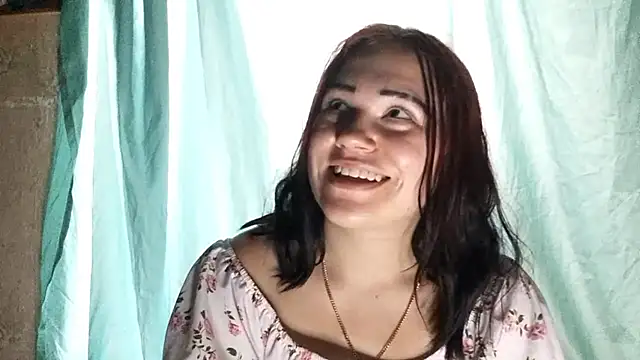 Snapshot of FayeWildman chatting on July 14, 2026, 10:21 am FayeWildman online show from July 14, 2026, 10:21 am