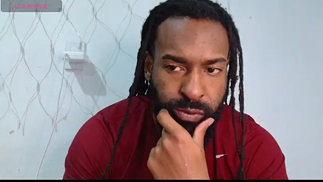 blackmusclesxx online show from June 18, 2026, 4:13 am