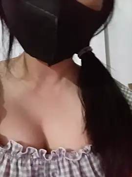 Snapshot of -milk-milk chatting on June 20, 2026, 12:19 pm -milk-milk online show from June 20, 2026, 12:19 pm