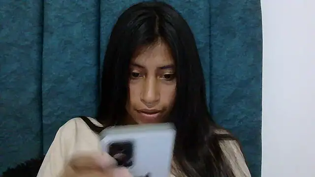Pocahontas Honey online show from July 26, 2026, 3:36 am