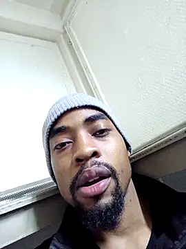 Snapshot of mlakabiggy chatting on July 15, 2026, 8:52 am mlakabiggy online show from July 15, 2026, 8:52 am