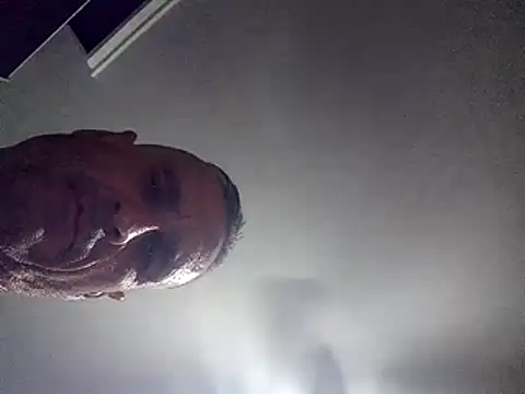 Snapshot of ALveRT_75 chatting on July 25, 2026, 7:44 pm ALveRT 75 online show from July 25, 2026, 7:44 pm
