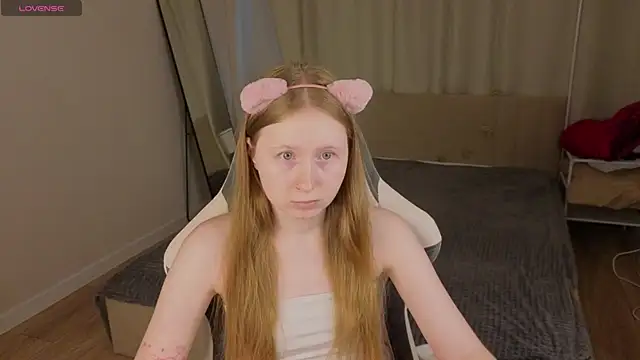 LiliTiny online show from July 7, 2026, 1:41 am