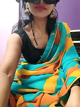 Snapshot of Night_Queen24 chatting on July 3, 2026, 5:08 pm Night Queen24 online show from July 3, 2026, 5:08 pm
