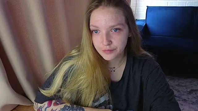 Snapshot of Kate__Walker chatting on June 25, 2026, 5:12 am Kate Walker online show from June 25, 2026, 5:12 am