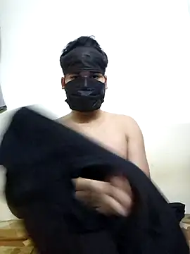 noxBDsm online show from July 18, 2026, 7:28 pm
