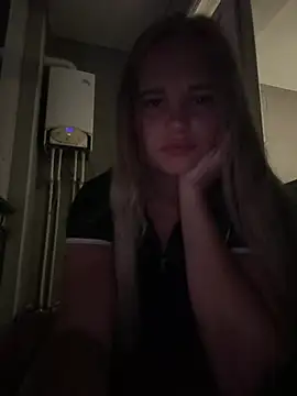 Snapshot of Ketiey chatting on July 24, 2026, 7:23 pm Ketiey online show from July 24, 2026, 7:23 pm