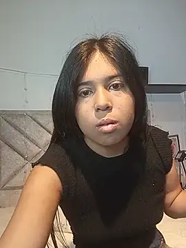 Snapshot of VIIOLETABLIS19 chatting on July 29, 2026, 2:48 pm VIIOLETABLIS19 online show from July 29, 2026, 2:48 pm