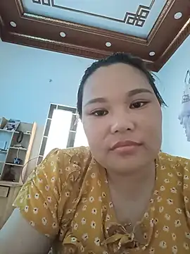 Snapshot of Holy-mi chatting on July 9, 2026, 5:22 am Holy-mi online show from July 9, 2026, 5:22 am