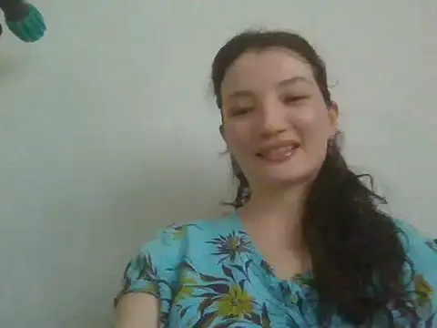 Snapshot of Calenyagi chatting on July 14, 2026, 10:21 am Calenyagi online show from July 14, 2026, 10:21 am