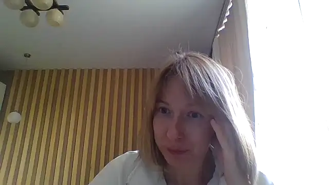 Snapshot of Deloriada chatting on July 20, 2026, 10:18 am Deloriada online show from July 20, 2026, 10:18 am