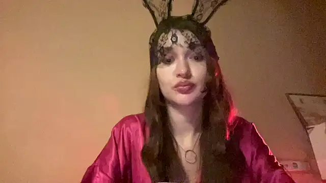 Snapshot of Nolenne chatting on July 28, 2026, 9:03 pm Nolenne online show from July 28, 2026, 9:03 pm