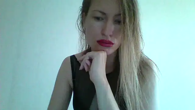 Snapshot of Nimetta chatting on July 10, 2026, 3:33 am Nimetta online show from July 10, 2026, 3:33 am