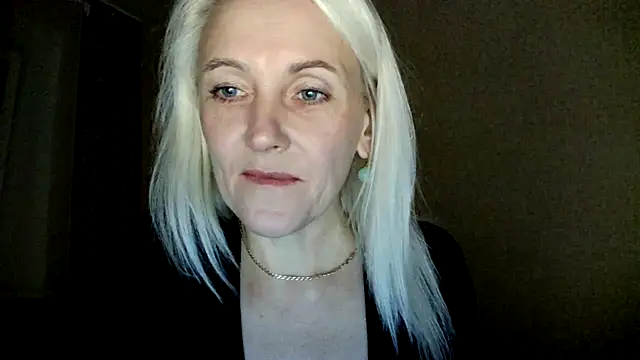 Snapshot of Calissako chatting on July 8, 2026, 8:46 pm Calissako online show from July 8, 2026, 8:46 pm