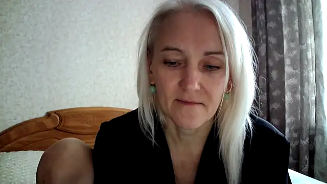 Snapshot of Calissako chatting on July 15, 2026, 5:18 pm Calissako online show from July 15, 2026, 5:18 pm