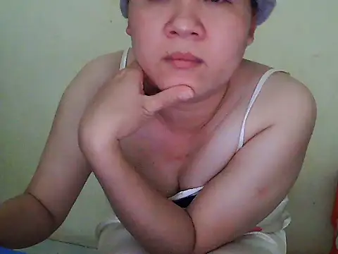 Snapshot of Mina-sesy chatting on July 6, 2026, 2:25 pm Mina-sesy online show from July 6, 2026, 2:25 pm