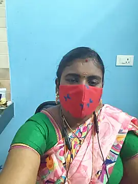 Snapshot of Tamil_Swetha77 chatting on July 15, 2026, 5:29 pm Tamil Swetha77 online show from July 15, 2026, 5:29 pm