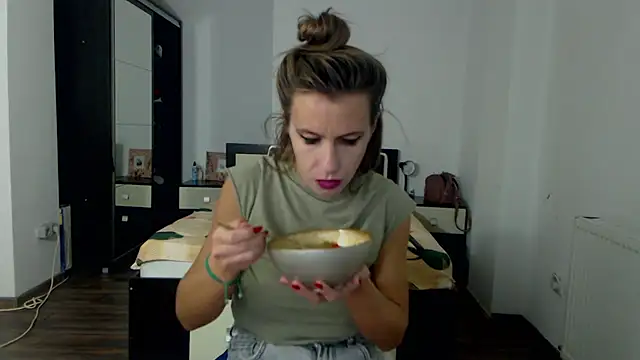 DedeSibel online show from January 24, 2025, 2:41 pm