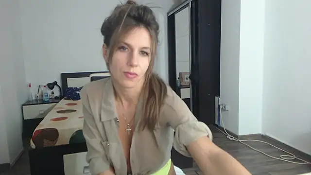 DedeSibel online show from March 7, 2025, 7:05 pm